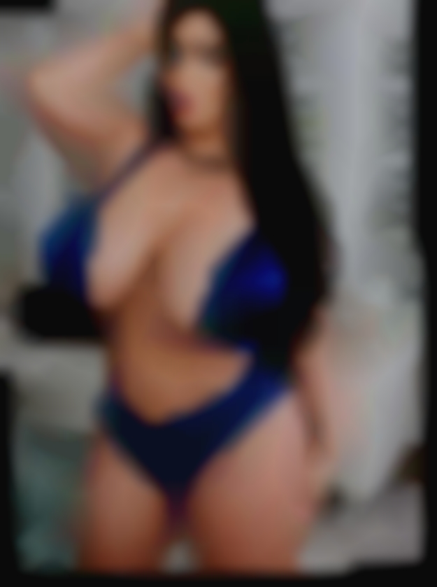 With like minded nude girls people here.